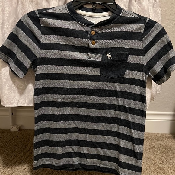 Abercrombie boys T shirt - Picture 1 of 9